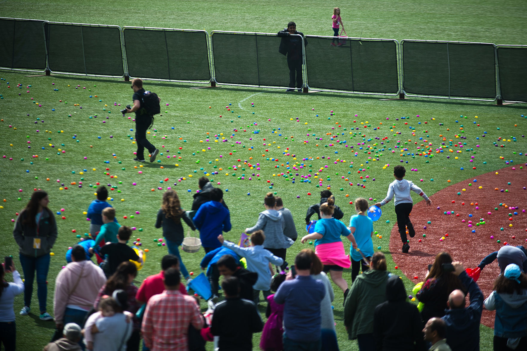040719-blm-loc-18eastereggs